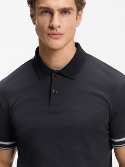 Polos