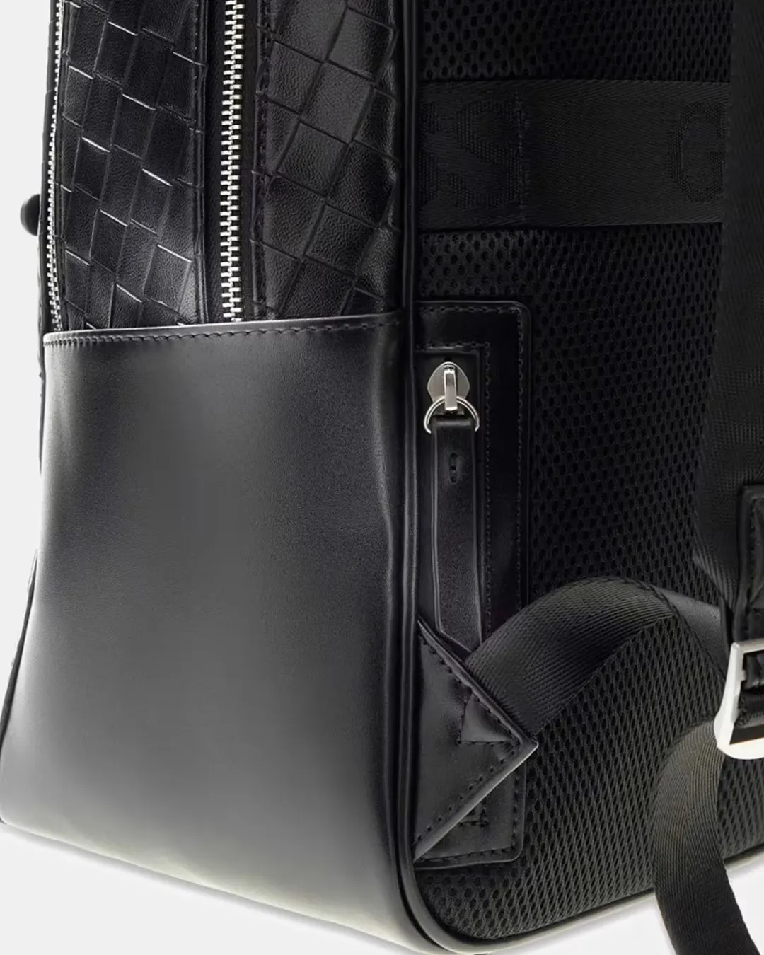 Guess BACKPACK HMTOWOP6311-BLA – Image 4